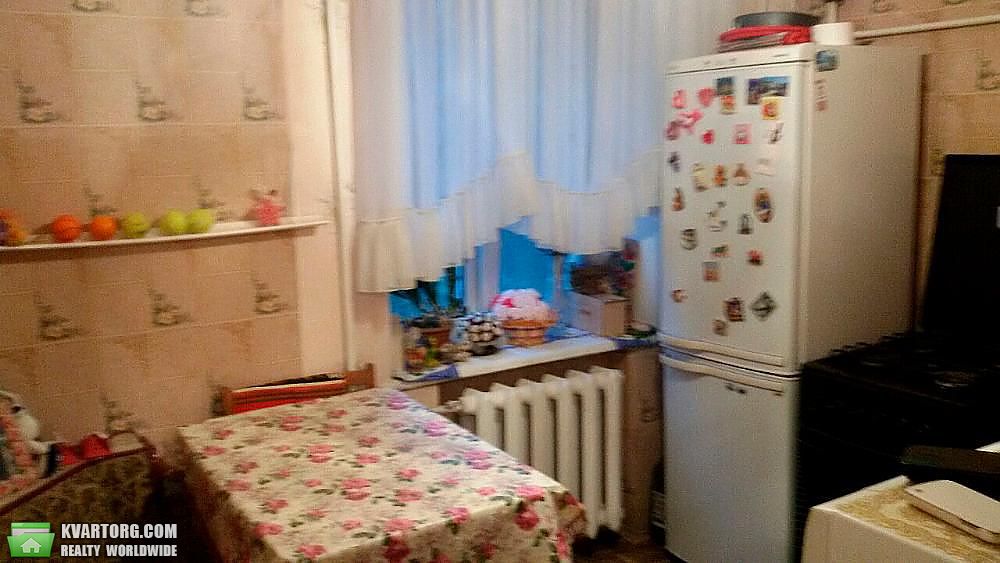Sell 1-room apartment. Киев,  Коллекторная — photo 1
