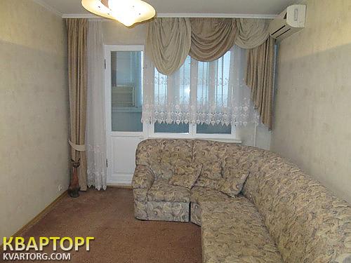 Rent out 2-room apartment. Киев,  Квитневый — photo 3