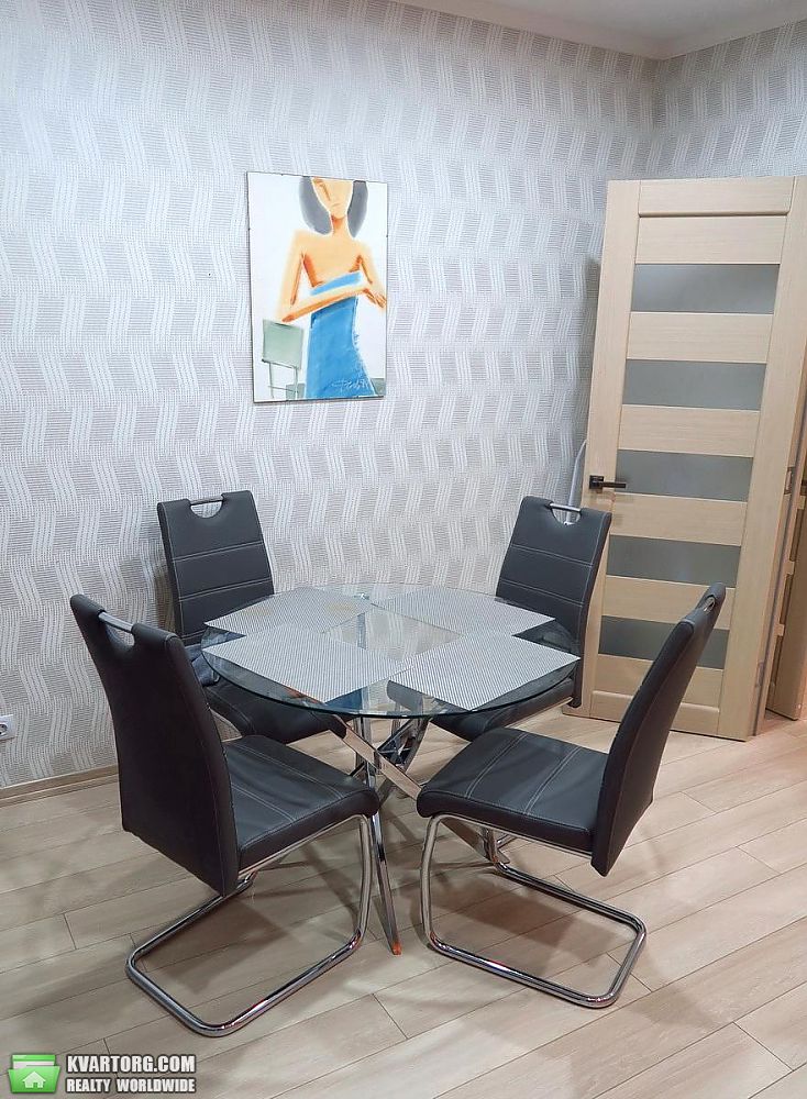 Rent out 1-room apartment. Киев,  Феодосийская — photo 3