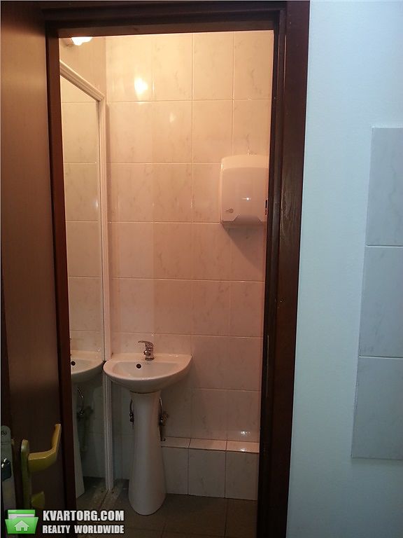 Rent out office. Киев, ул. Межигорская — photo 2