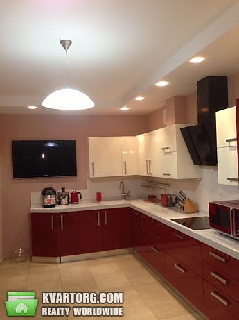 Rent out 1-room apartment. Киев,  Вышгородская — photo 1