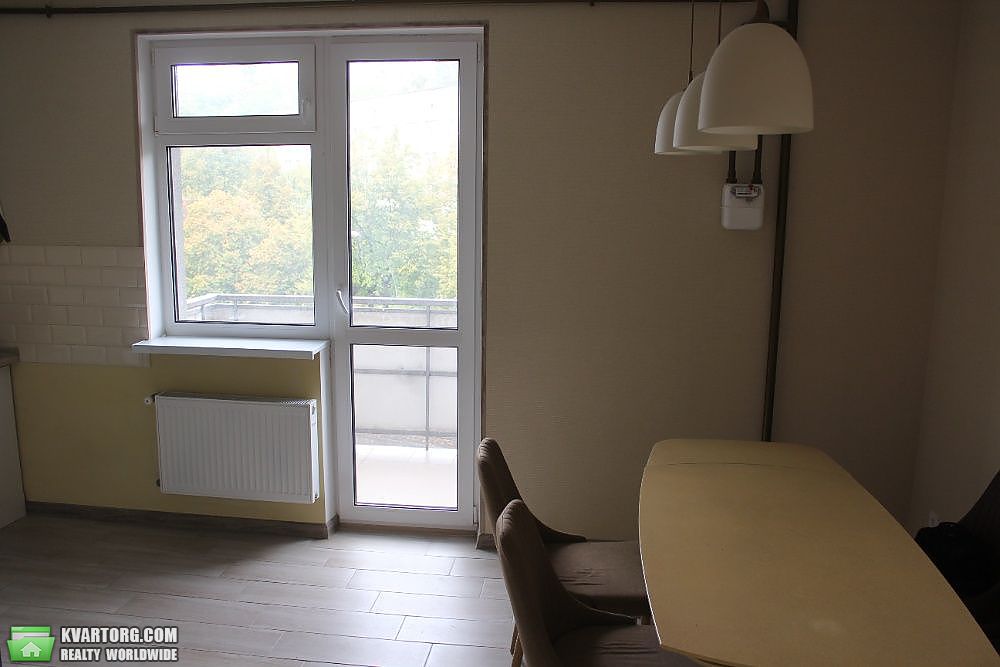 Rent out 2-room apartment. Львов, Личаківська — photo 4