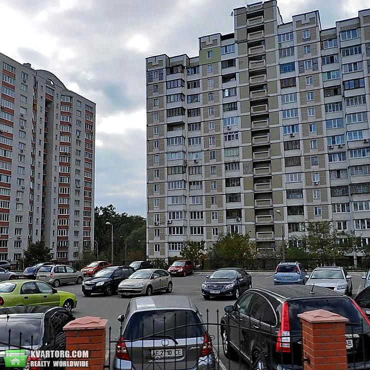 Sell 4-room apartment. Киев,  Ирпенская — photo 1
