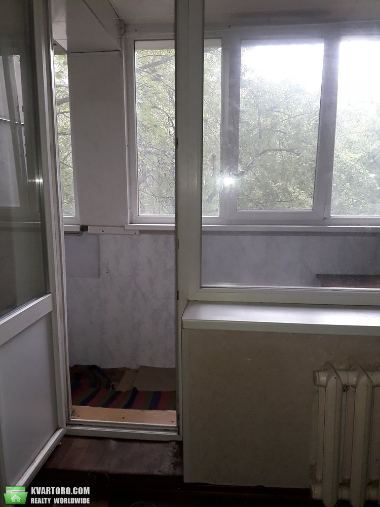 Rent out 1-room apartment. Днепропетровск, Красный Камень — photo 5