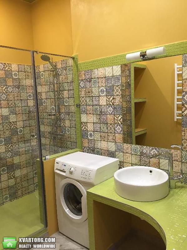 Rent out 2-room apartment. Киев, Жабаева — photo 9