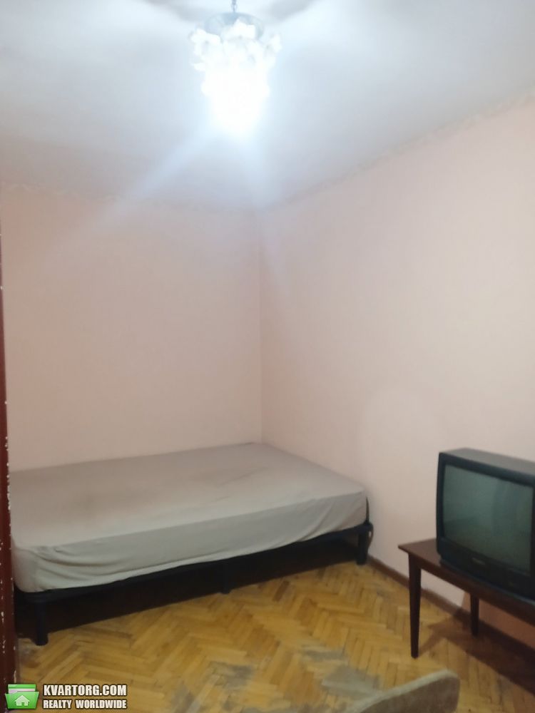 Rent out 1-room apartment. Вышгород, Зоологическая — photo 6