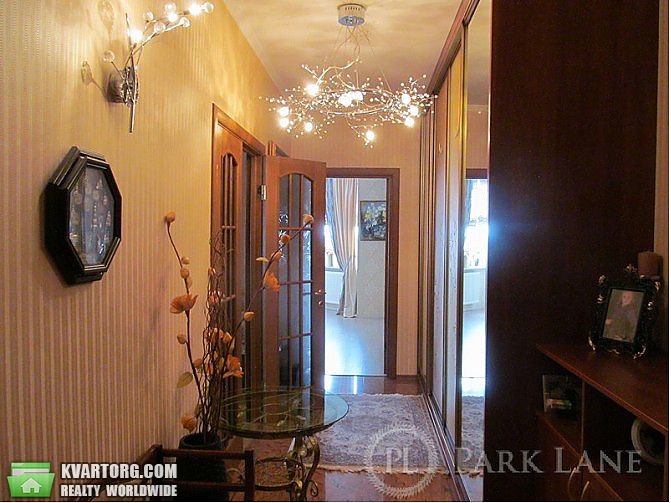 Sell 2-room apartment. Киев,  Салютная — photo 5