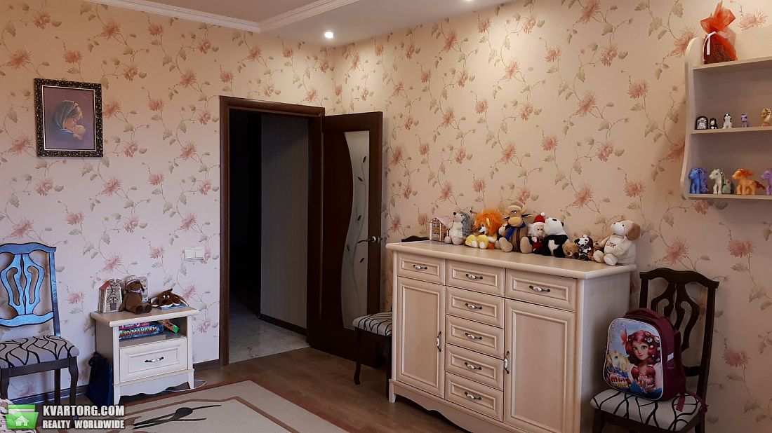 Sell 3-room apartment. Киев,  Кондратюка — photo 2
