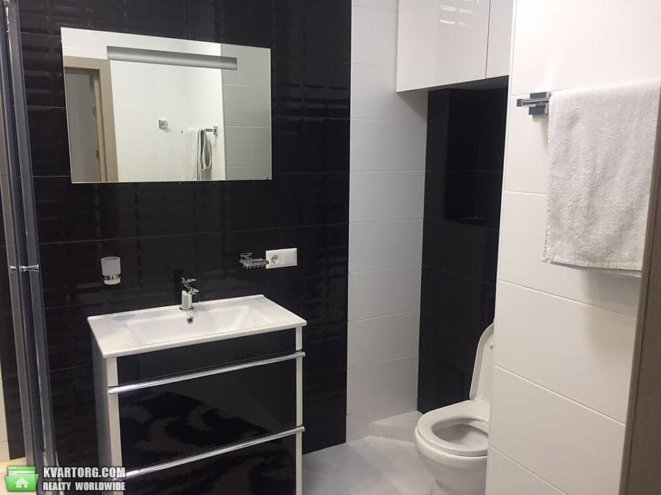 Rent out 2-room apartment. Киев,  Малевныча — photo 7