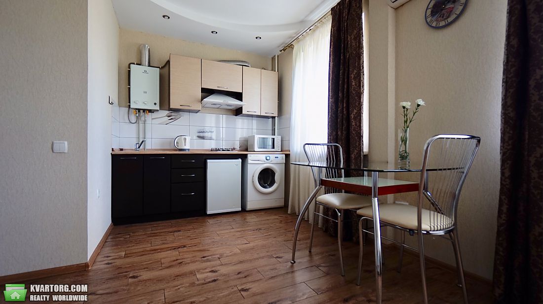 Rent out 1-room apartment. Чернигов, проспект Мира — photo 6