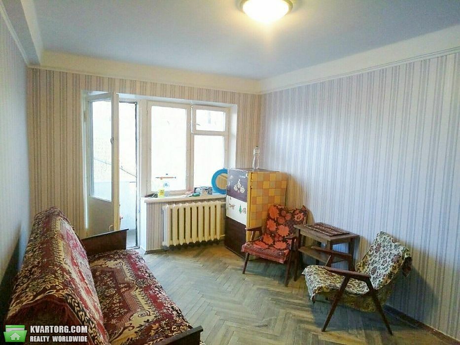 Sell 2-room apartment. Киев,  Саратовская — photo 1