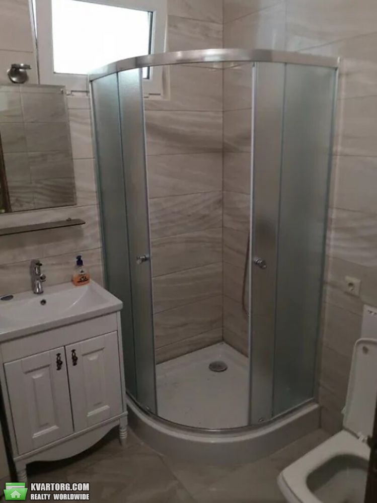 Rent out 1-room apartment. Киев, Джона Маккейна — photo 8