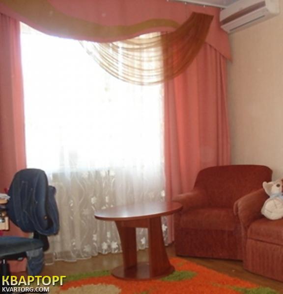 Rent out 2-room apartment. Киев,  Мишина — photo 3