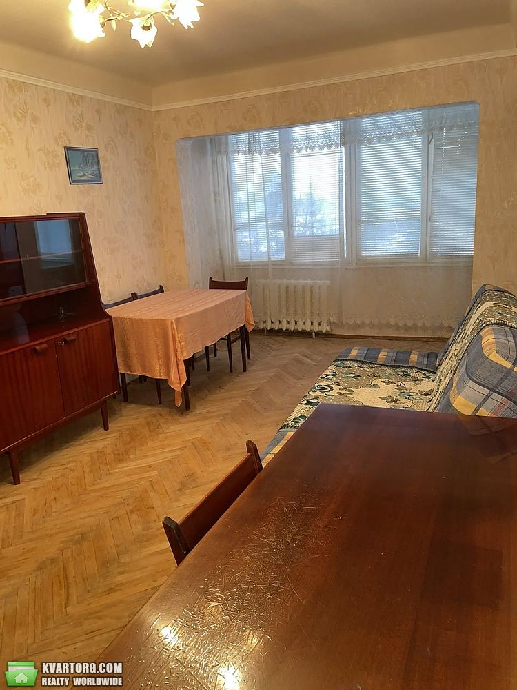 Rent out 2-room apartment. Киев,  Борщаговская — photo 5