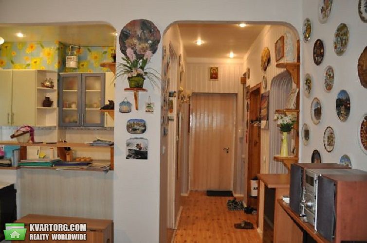 Sell 3-room apartment. Киев,  Довнар-Запольского — photo 2