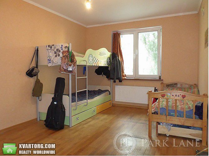 Rent out 3-room apartment. Киев,  Комарова — photo 7