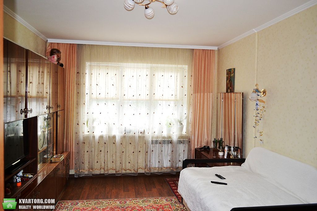 Sell 3-room apartment. Киев, пр-т Бажана — photo 1