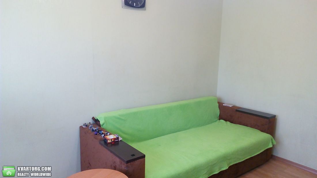 Rent out 2-room apartment. Днепропетровск,  Молодогвардейская — photo 2