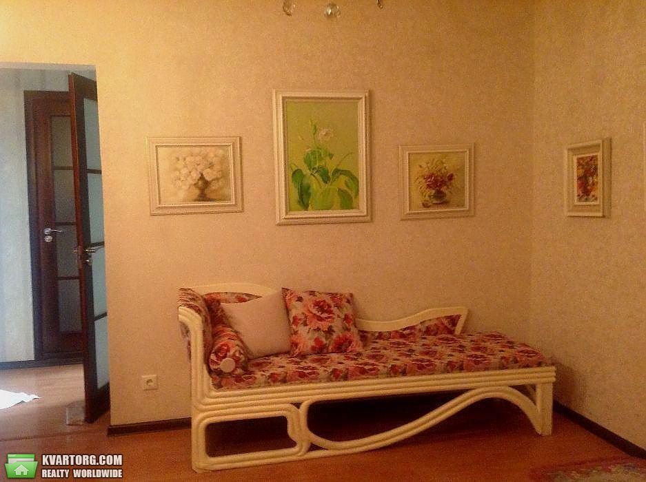 Rent out 3-room apartment. Киев,  Чернобыльская — photo 3