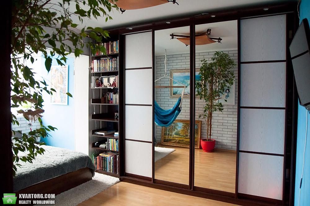 Sell 2-room apartment. Киев,  Ревуцкого — photo 1