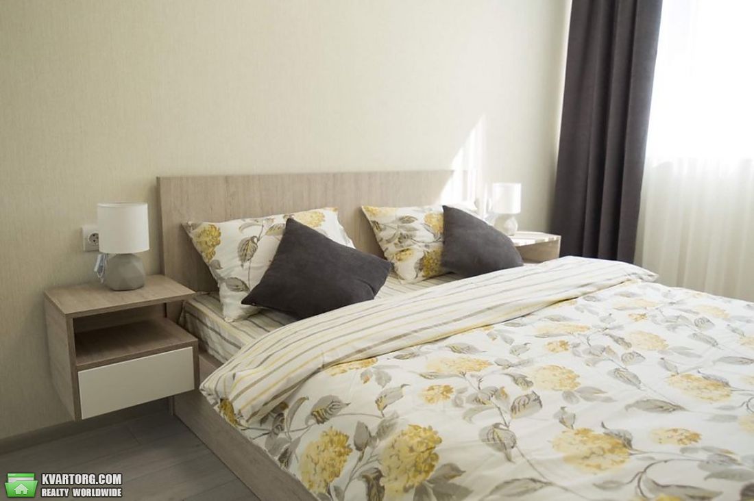 Sell 2-room apartment. Киев,  Березневая — photo 3