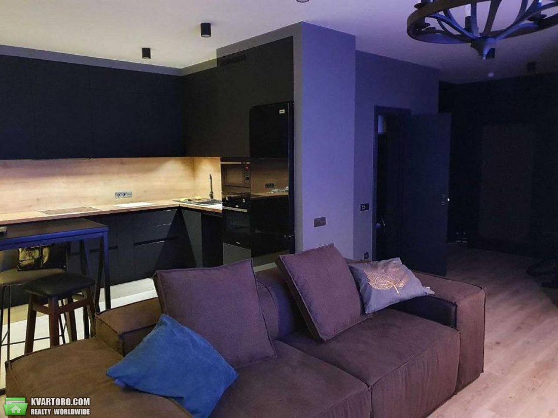 Rent out 2-room apartment. Киев,  Шолуденко — photo 6