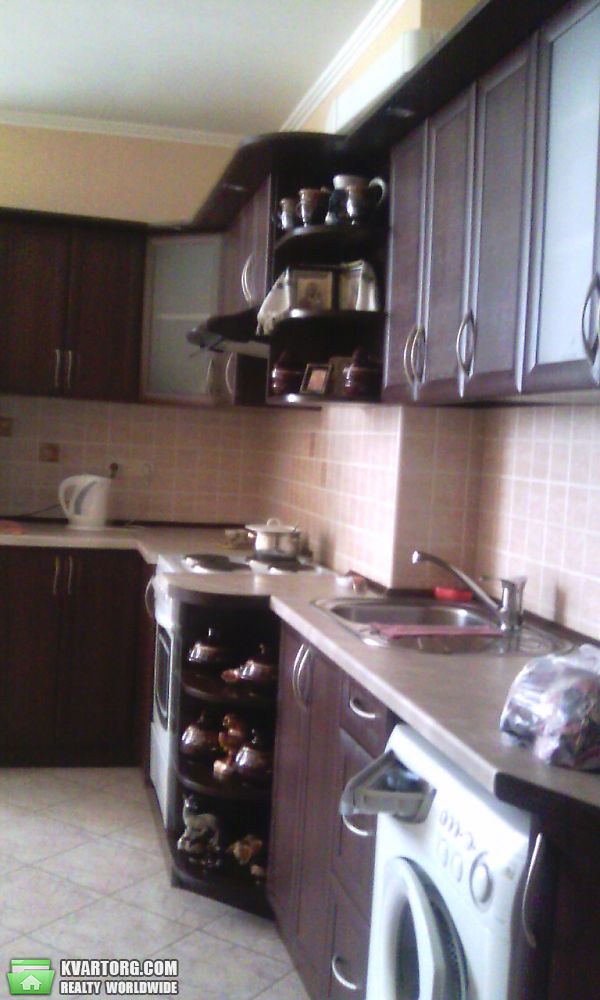 Rent out 1-room apartment. Киев, Кубанской Украины — photo 1