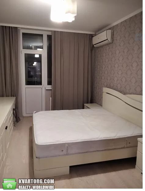 Rent out 2-room apartment. Киев, Сикорского — photo 1