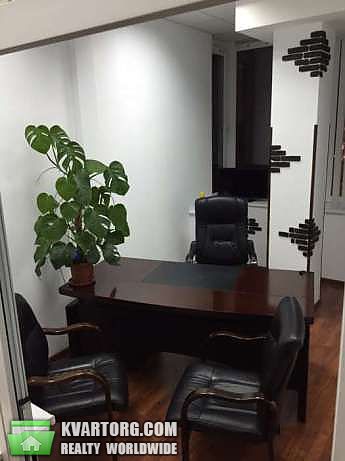 Rent out office. Киев, б-ру Леси Украинки — photo 1