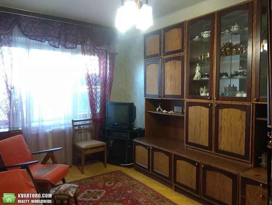 Rent out 3-room apartment. Киев,  Щербакова — photo 4