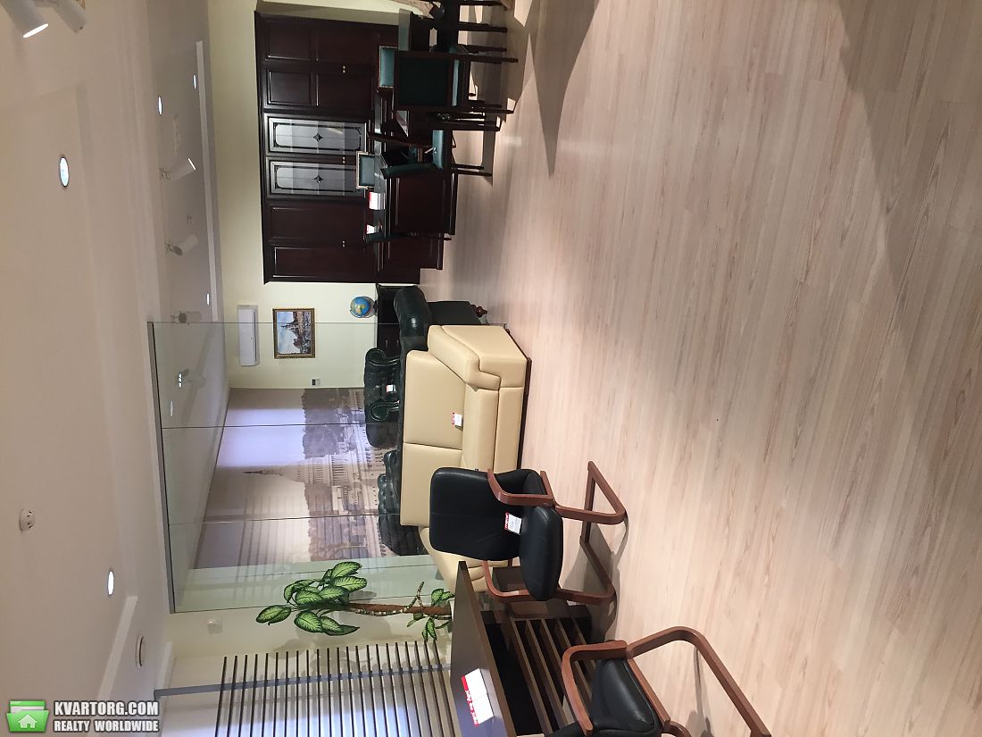 Rent out office. Киев,  Липковского — photo 1