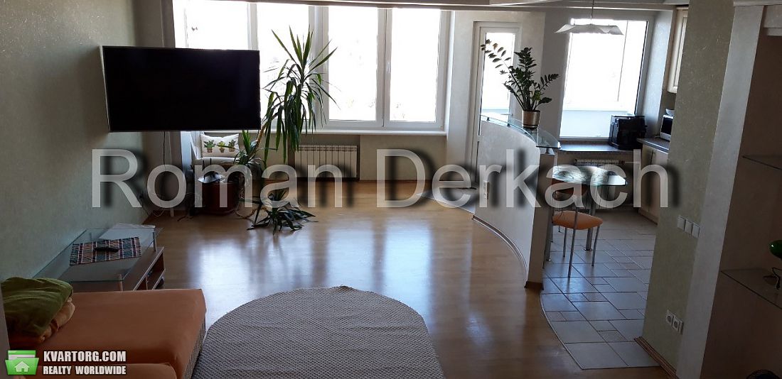 Rent out 4-room apartment. Киев,  Пимоненко — photo 8