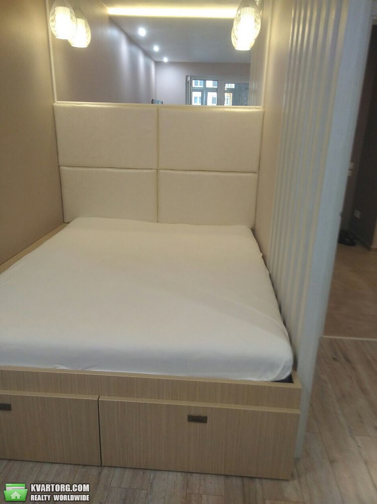 Rent out 1-room apartment. Киев, Кондрактюка — photo 6