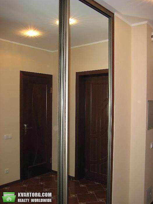 Rent out 2-room apartment. Киев, Липковского — photo 7
