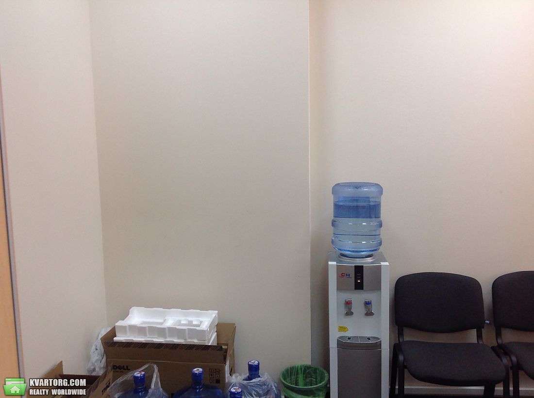 Rent out office. Киев,  Жилянская — photo 3