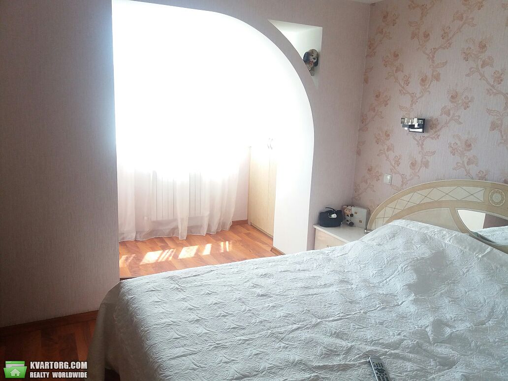 Sell 2-room apartment. Днепропетровск, Поля — photo 1