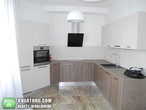 Rent out 3-room apartment. Киев, Дмитриевская — photo 1