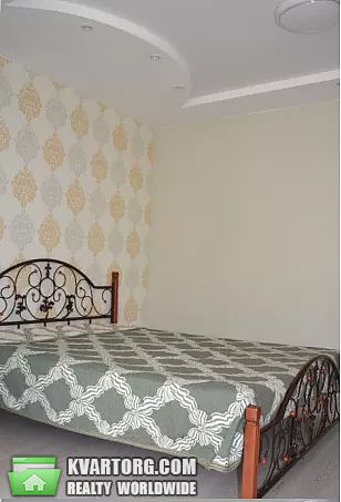 Rent out 2-room apartment. Киев, міра — photo 7