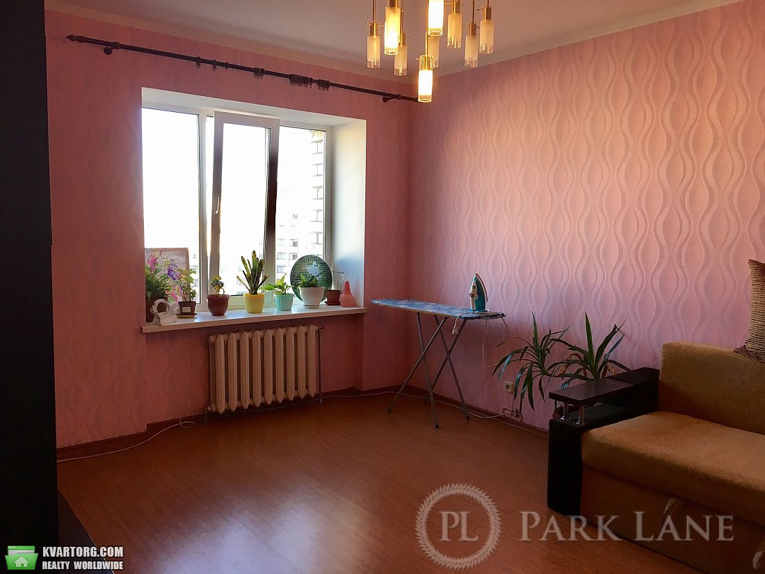 Sell 2-room apartment. Киев,  Ахматовой — photo 1
