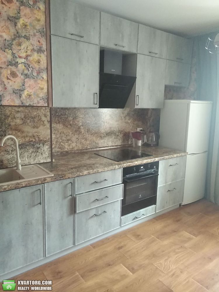 Rent out 1-room apartment. Киев, Данченко Сергея — photo 2