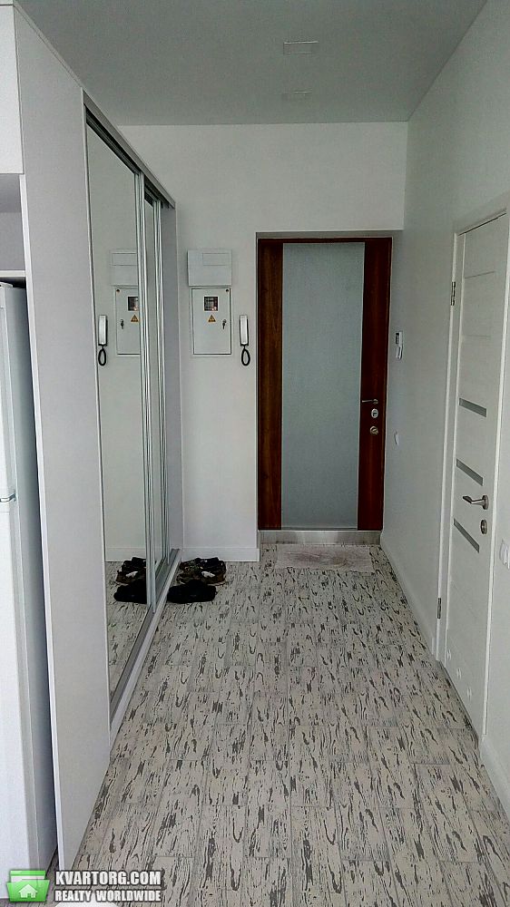 Rent out 1-room apartment. Киев,  Леси Украинки бул — photo 6