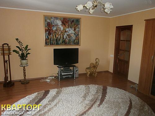 Sell 2-room apartment. Киев, Гарматная — photo 1