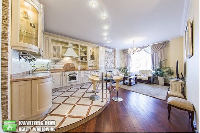 Rent out 3-room apartment. Киев,  Жилянская — photo 5