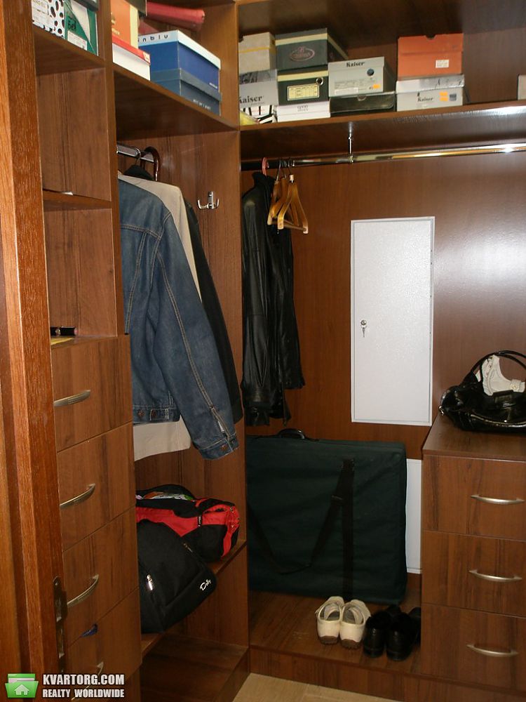 Sell 2-room apartment. Днепропетровск, Дзержинского ул — photo 3