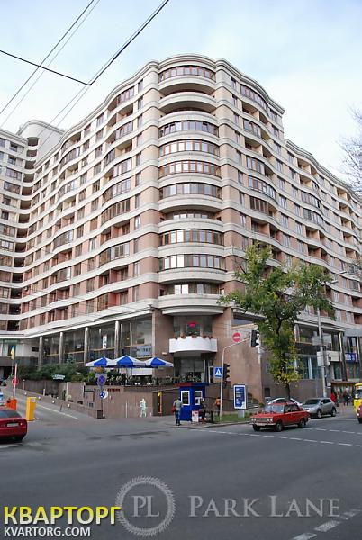 Sell 2-room apartment. Киев,  Жилянская — photo 1