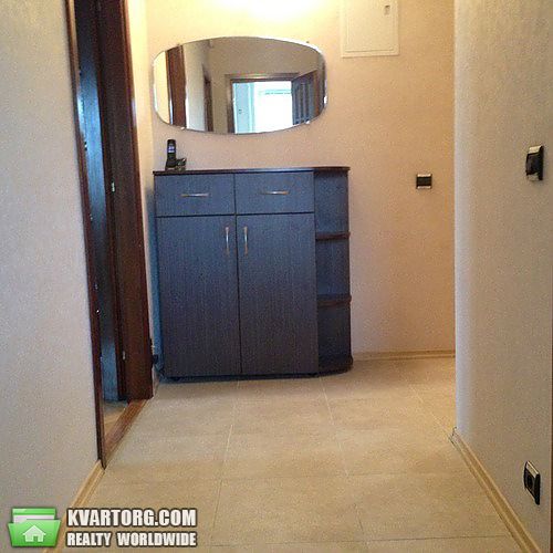 Sell 2-room apartment. Киев, Дегтяревская — photo 2