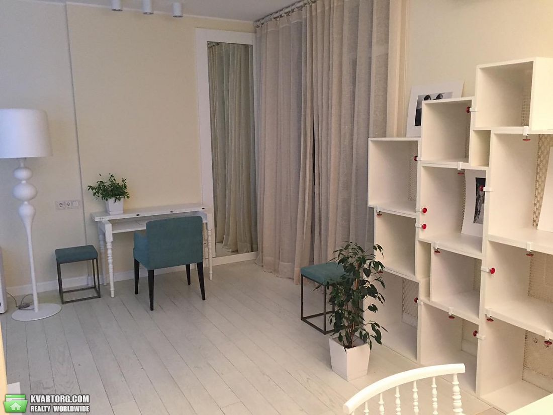 Rent out 1-room apartment. Киев,  Драгомирова — photo 10