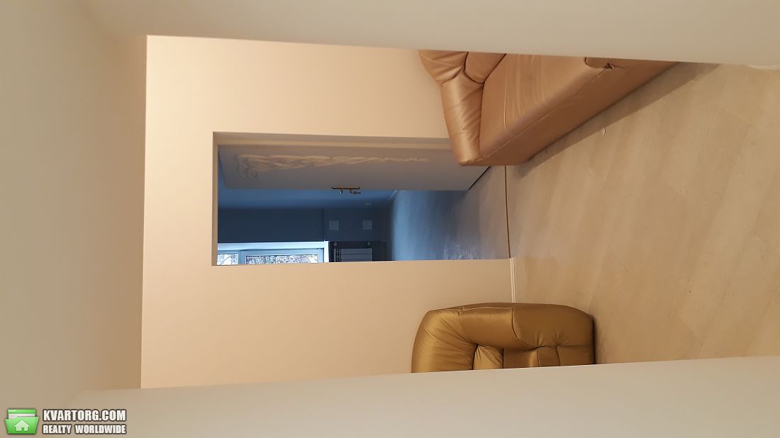 Rent out 3-room apartment. Киев,  Малоподвальная — photo 8