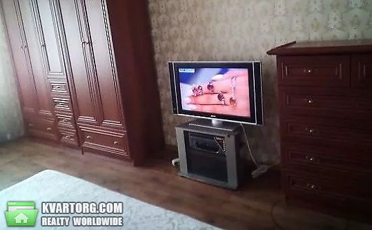 Sell 2-room apartment. Киев,  Милославская — photo 1