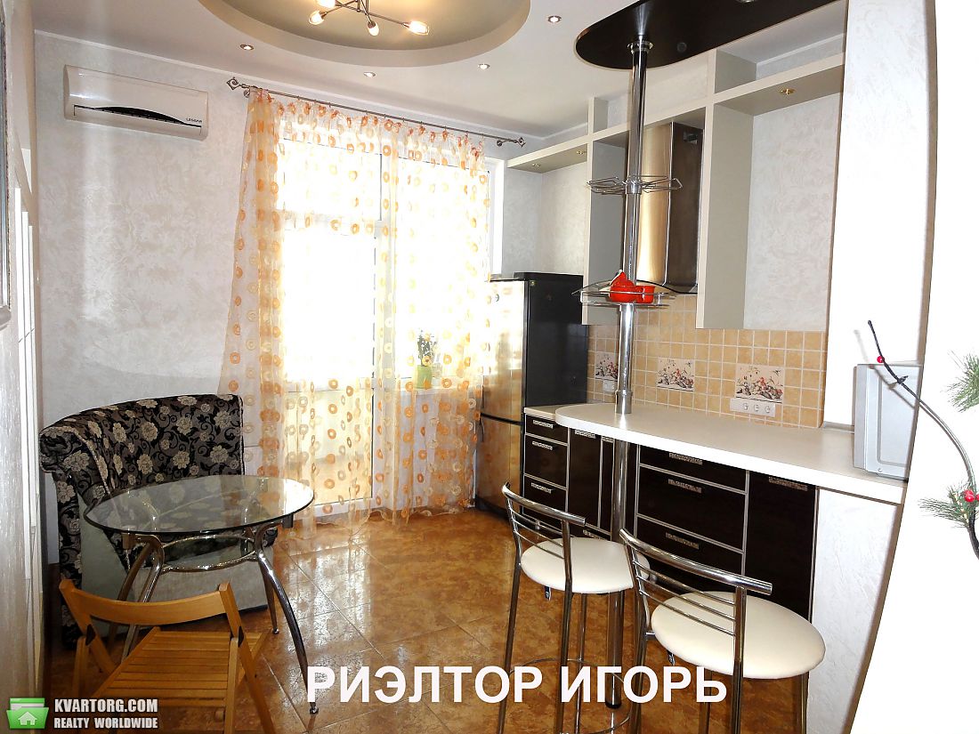 Rent out 1-room apartment. Одесса, Армейская — photo 1
